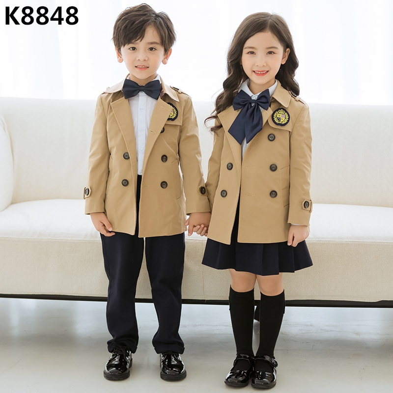 小学生冬季校服05